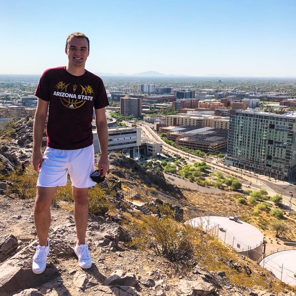 Meet your Posher, Nilo - Picture 1 of 1